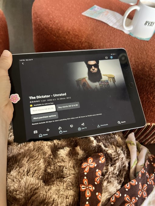 Can&rsquo;t believe I&rsquo;ve never watched it 😆 https://t.co/HFkZtki9UK<a href="/tag/nashville"class="tags"><span>#nashville</span></a>