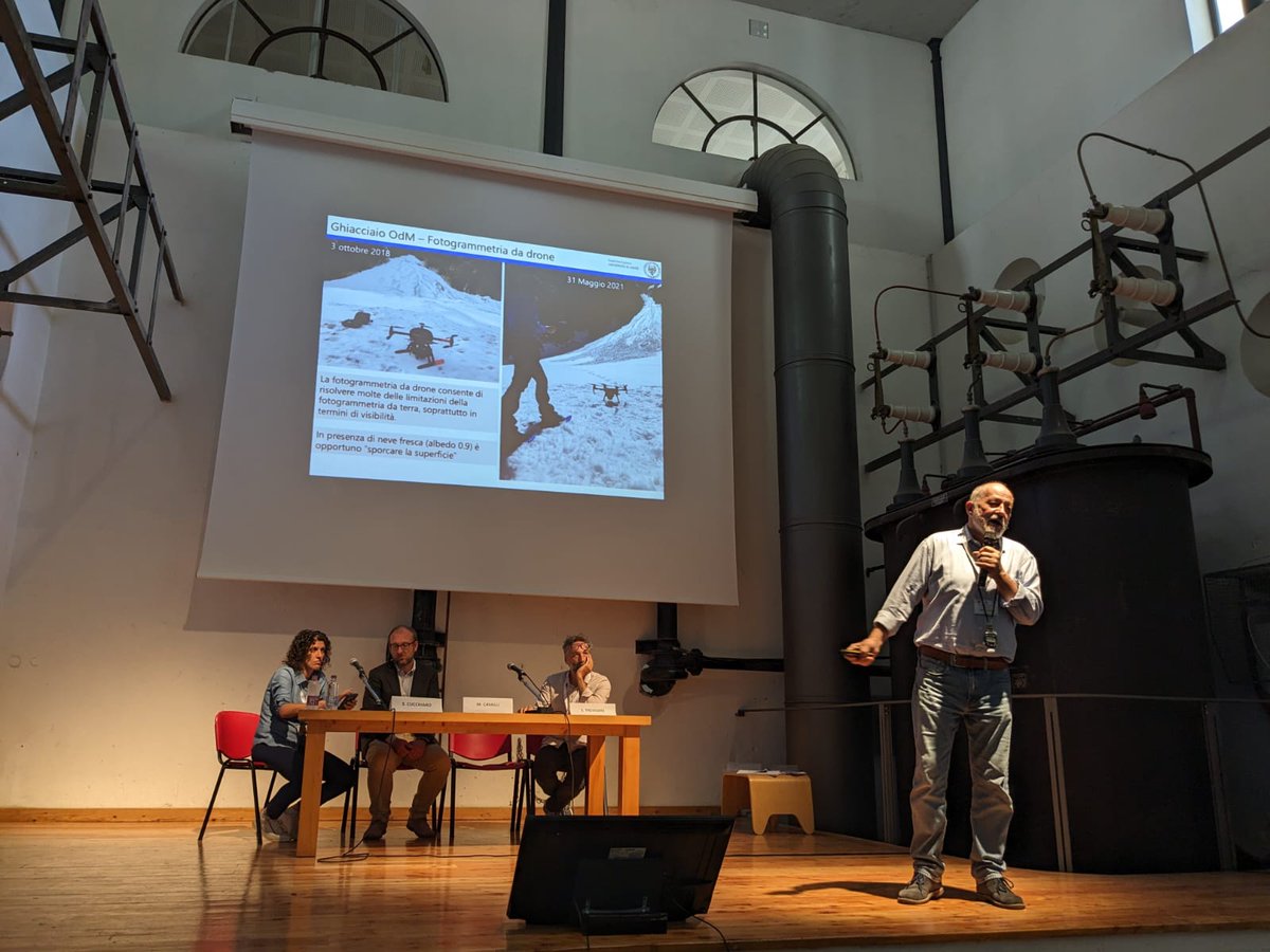 gitonline's tweet image. La sessione plenaria del mattino del XVIII convegno #GIT su "Studio e monitoraggio dei processi idro-morfologici per la #mitigazione del #rischio" con i lavori presentati da Cazorzi,  L. Martini, E. Secco e G. Colazzo