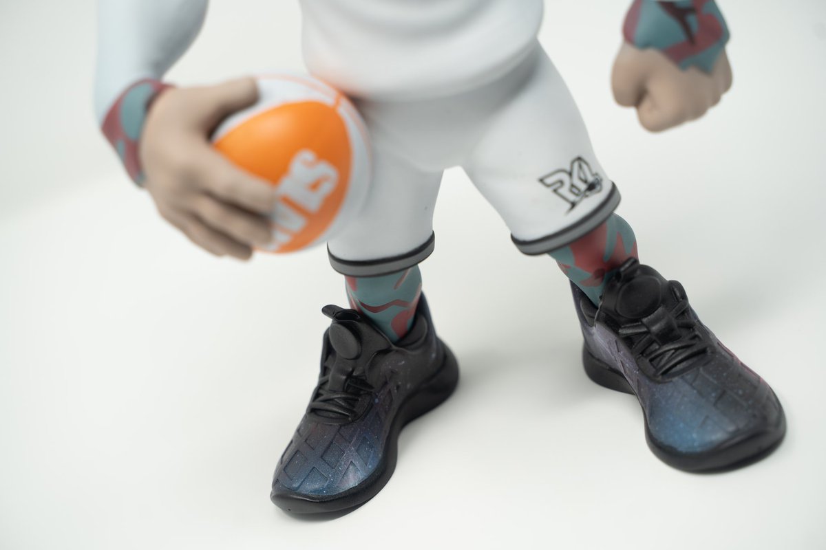 And what good is a space traveler who doesn’t have the stars at his feet. 

I had to make these custom <a href="/StephenCurry30/">Stephen Curry</a> “Galaxy Flows” to accompany this epic $fame-ous rarefur.

A special thanks and shout out to @prcdotwork for making this.

<a href="/fametoken/">FAME Network</a> #PathofaHypebeast