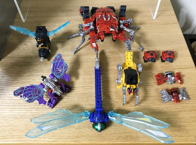 ミニプラキングオージャー 
最後の最後で塗装してウェザリングもしたゴットアントを無くしてしまう失態😭
諦めてこれで完成で良し 