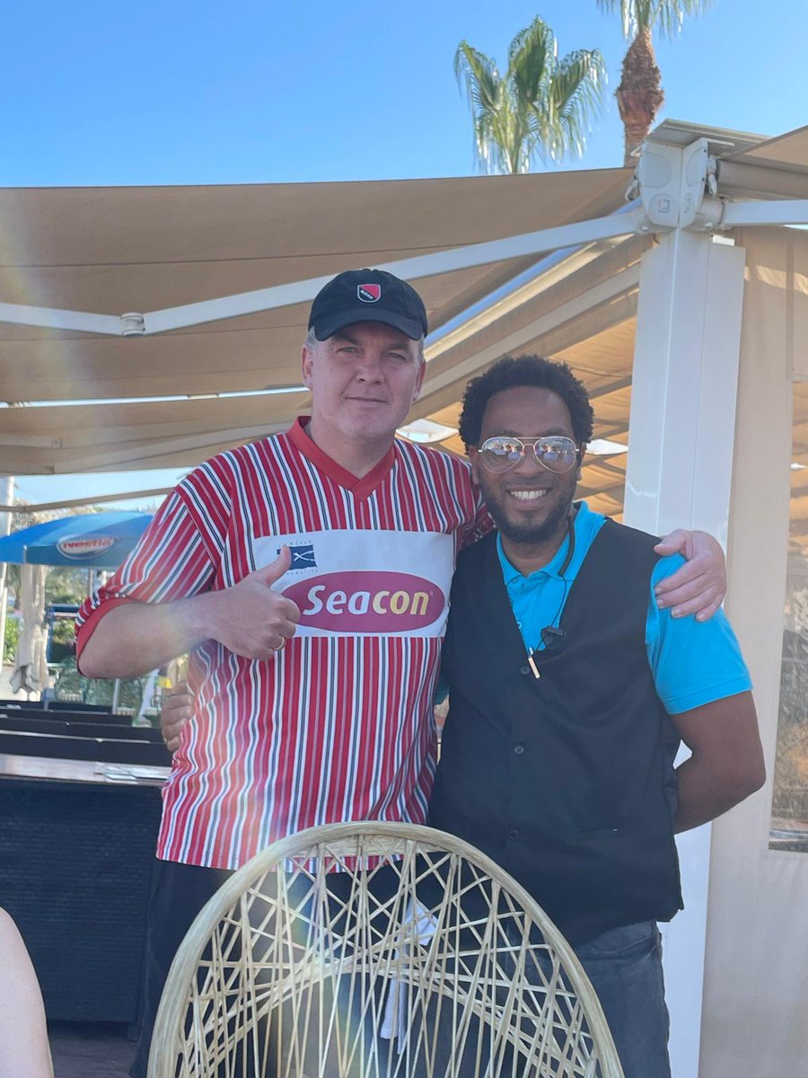 Trainingskamp <a href="/SV_Urk_5/">SV Urk 5</a> is officieel begonnen in Torremolinos. Een heuse <a href="/SVURK/">Sportvereniging Urk</a> promotietour. Morgen de eerste oefenwedstrijd tegen Juventud de Torremolinos 2.