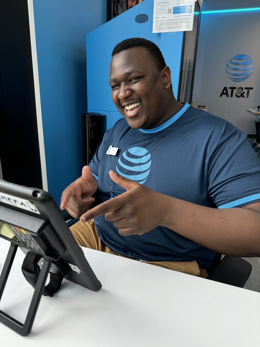 Aaron Katz (@katzbos) on Twitter photo Connectivity Expert Nakefa is excited to get learning, earn points, and make money from Signal! <a href="/BaezYasmine/">Yasmine Baez</a> <a href="/pnixnix/">Peter Nixon</a> <a href="/keroninc/">Keron Incarnato</a> <a href="/TheNEStates/">Northeast States</a> Connectivity Expert Nakefa is excited to get learning, earn points, and make money from Signal! <a href="/BaezYasmine/">Yasmine Baez</a> <a href="/pnixnix/">Peter Nixon</a> <a href="/keroninc/">Keron Incarnato</a> <a href="/TheNEStates/">Northeast States</a>