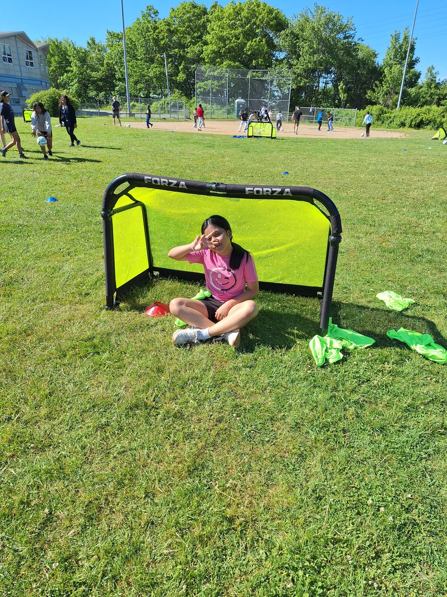 <a href="/HFXWanderersFC/">Halifax Wanderers FC</a> came today to @john_high. Thanks <a href="/MsMichelleG1/">Ms.Michelle-Dartmouth NS</a>.<a href="/Brookevt24/">Ms.VanTassel</a> @HRCEHealthPromo <a href="/madame_sheppard/">JShepps</a> <a href="/mkavogirl/">Ms. Kavanaugh</a> @HRCESchoolsPlus <a href="/HRCE_NS/">Halifax Regional Centre for Education</a> <a href="/MsMC_Kenna/">Christine McKenna</a> <a href="/MsWithingtonn/">Amy Withington</a> @MsBrison @Lacey_Cyr