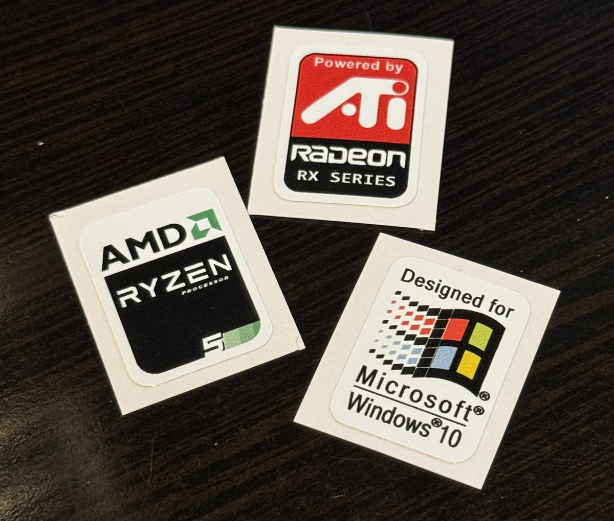 geekenspiel's tweet photo. Badge that 2017 build! https://t.co/OcHn8a3Lvn