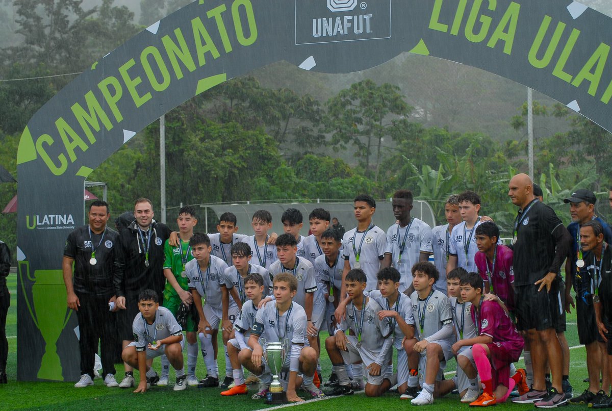 Nosotros, desde Guadalupe nos sentimos orgullosos y contentos con el progreso y proceso que cumple nuestra U-14.

Gracias por defender esta camisa y a la institución🔵🟡
#vamosguada #elequipodelarosa #somosguada
