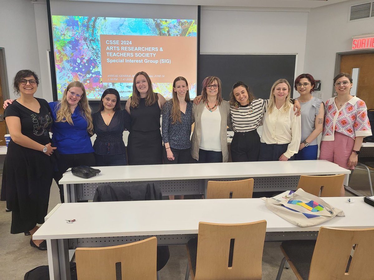 At the ARTS SIG 2024 AGM!! It was an honour serving as <a href="/arts_sig/">ARTS SIG</a> President <a href="/CSSESCEE/">CSSE - SCÉÉ</a> for 2022-2024! Looking forward to serving as past president for the next two years!