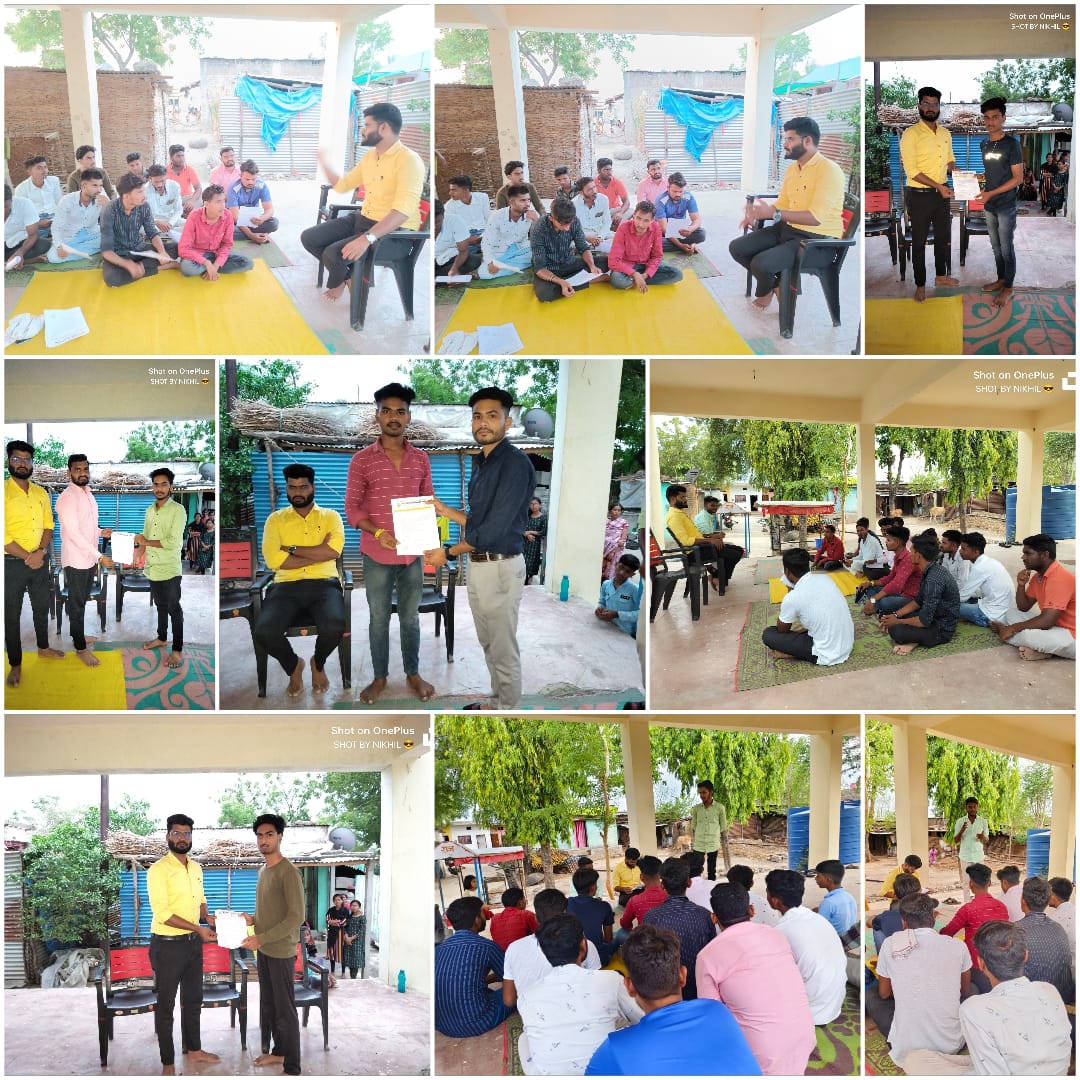 bvm1818's tweet image. उमरखेड तालुक्यातील बिटरगाव येथे भारतीय विद्यार्थी मोर्चा ची मीटिंग  
    
  मा.विद्वान केवटे (राष्ट्रिय महासचिव, भारतीय युवा मोर्चा, नवी दिल्ली) यांच्या अध्यक्षतेखाली मीटिंग संपन्न.

यावेळी #BVM ची ग्राम शाखा गठित करण्यात आली.
#JoinBVM