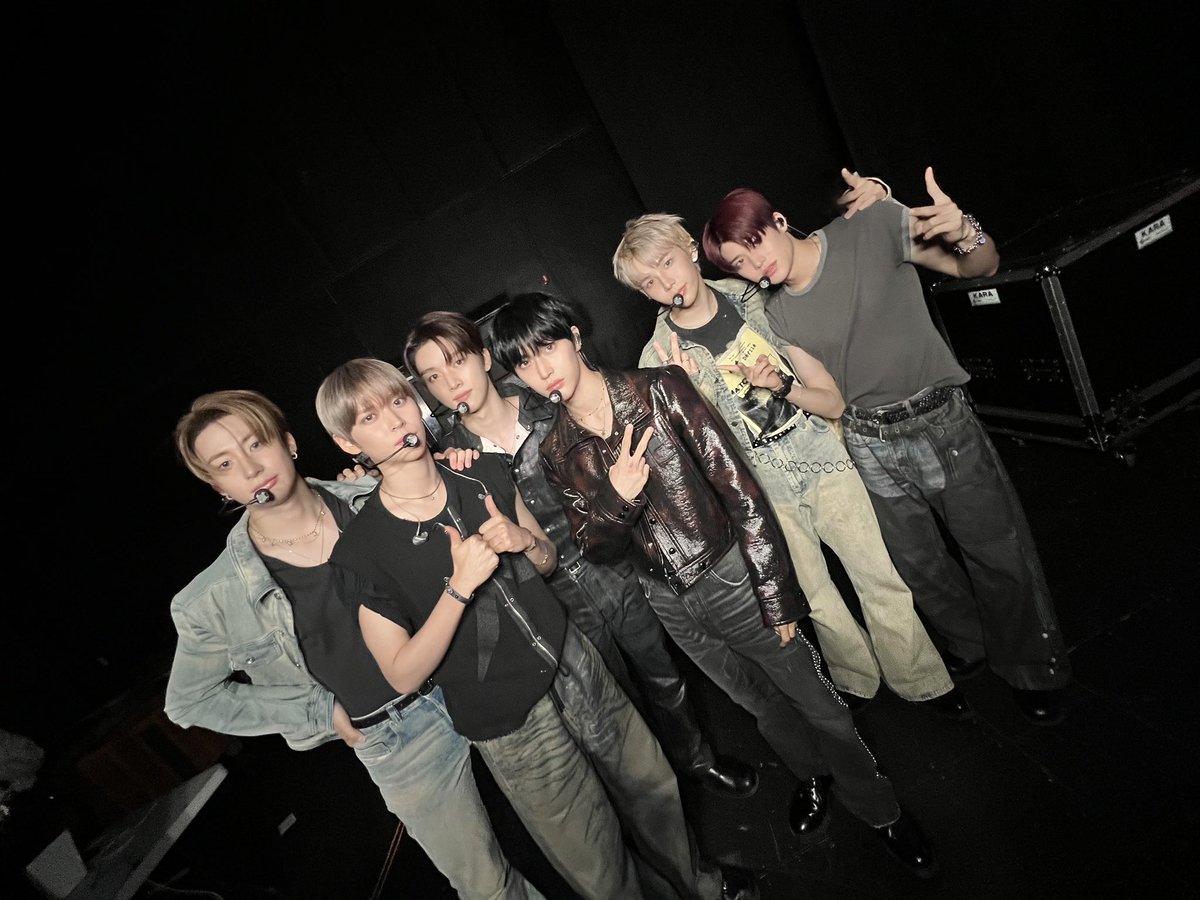 RIIZE_official's tweet image. Boom Boom Bass 🎸😎🎸

#RIIZE #라이즈
#RISEandREALIZE
#BoomBoomBass #RIIZE_BoomBoomBass
#RIIZING