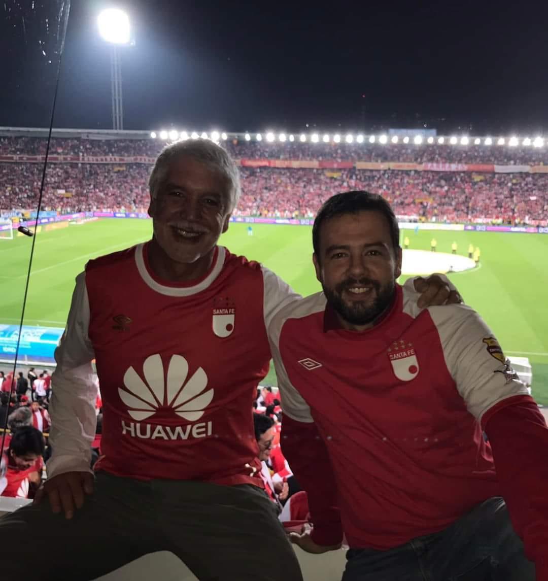 Falta Claudia López y meten Transmilenio por el Campín.