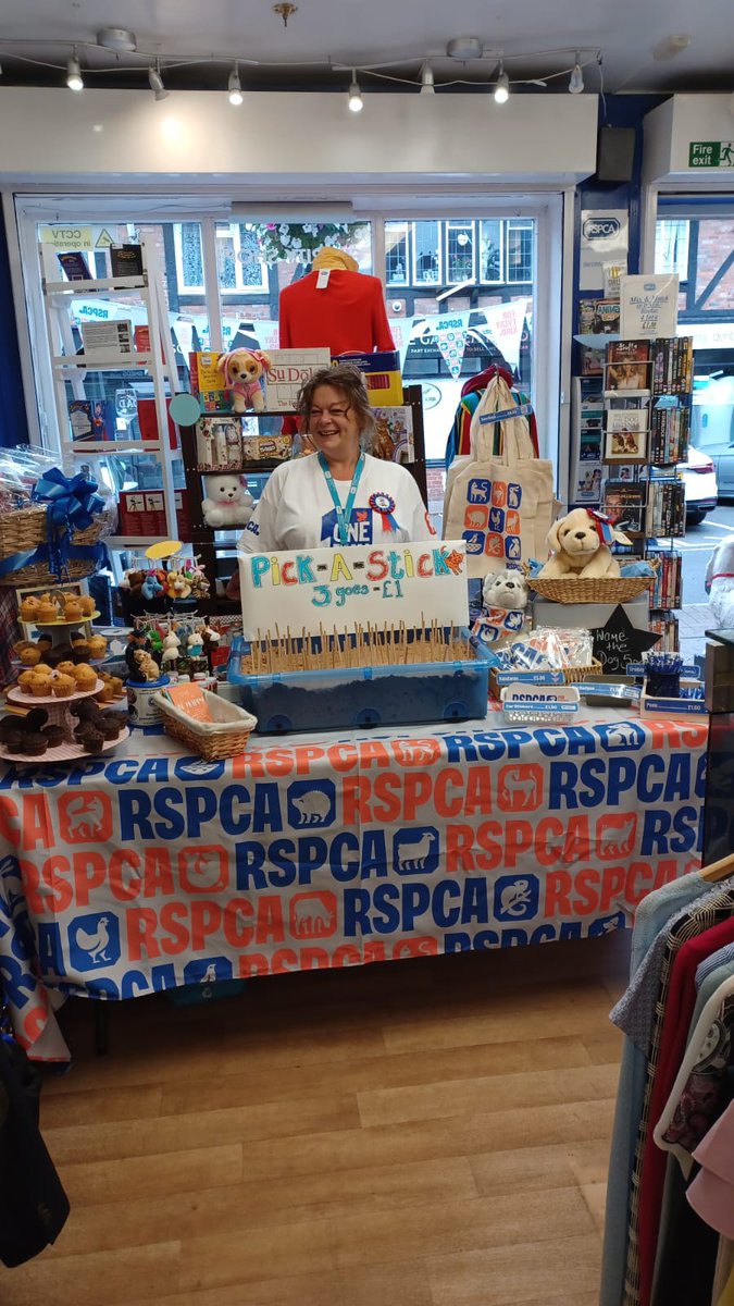 RSPCASouthBucks's tweet photo. Thanks for everyone who came to One Fun Day at our shops in Burnham, Chesham and Princes Risborough on Saturday, celebrating 200 years of the RSPCA. We hope you enjoyed the day.
#onefunday #rspca https://t.co/GQidObU2S0