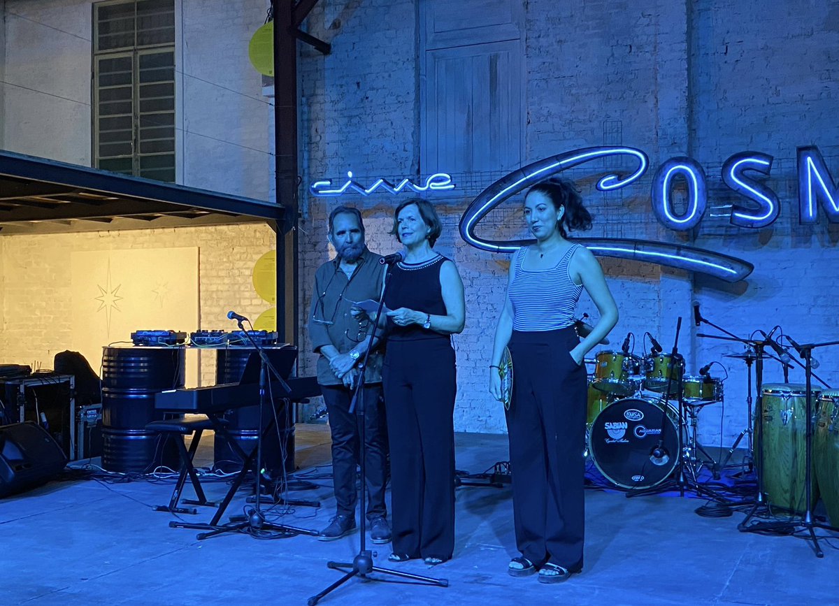 John Petter Opdahl (@noruegaembcuba) on Twitter photo ¡Y van 10! Celebrando 10 años de colaboración creativa y amistad con Estudio Figeroa-Vives en <a href="/estudio50habana/">Estudio 50 Habana</a>
Gracias por todo lo que hemos hecho juntos en promover el talento cubano, la imaginación y la reflexión a través del arte.
¡Éxitos futuros! ¡Y van 10! Celebrando 10 años de colaboración creativa y amistad con Estudio Figeroa-Vives en <a href="/estudio50habana/">Estudio 50 Habana</a>
Gracias por todo lo que hemos hecho juntos en promover el talento cubano, la imaginación y la reflexión a través del arte.
¡Éxitos futuros!