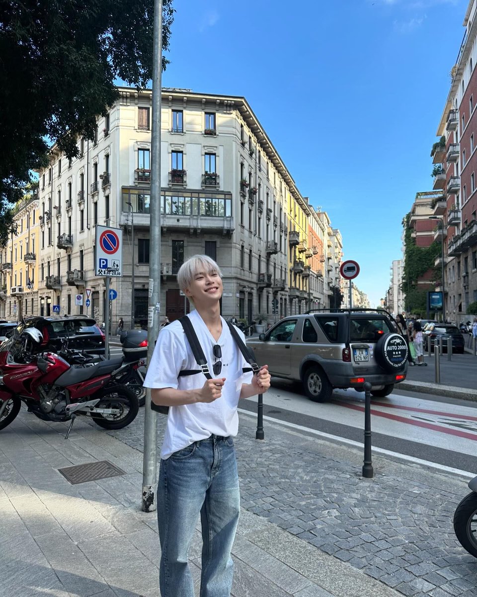 240617 do0_nct #도영 도스타그램 

😄