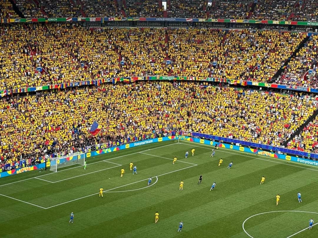 latiniano's tweet photo. România 🇷🇴 3:0 🇺🇦 Ucraina

meciul s-a terminat.. https://t.co/8wHH8mNmJf