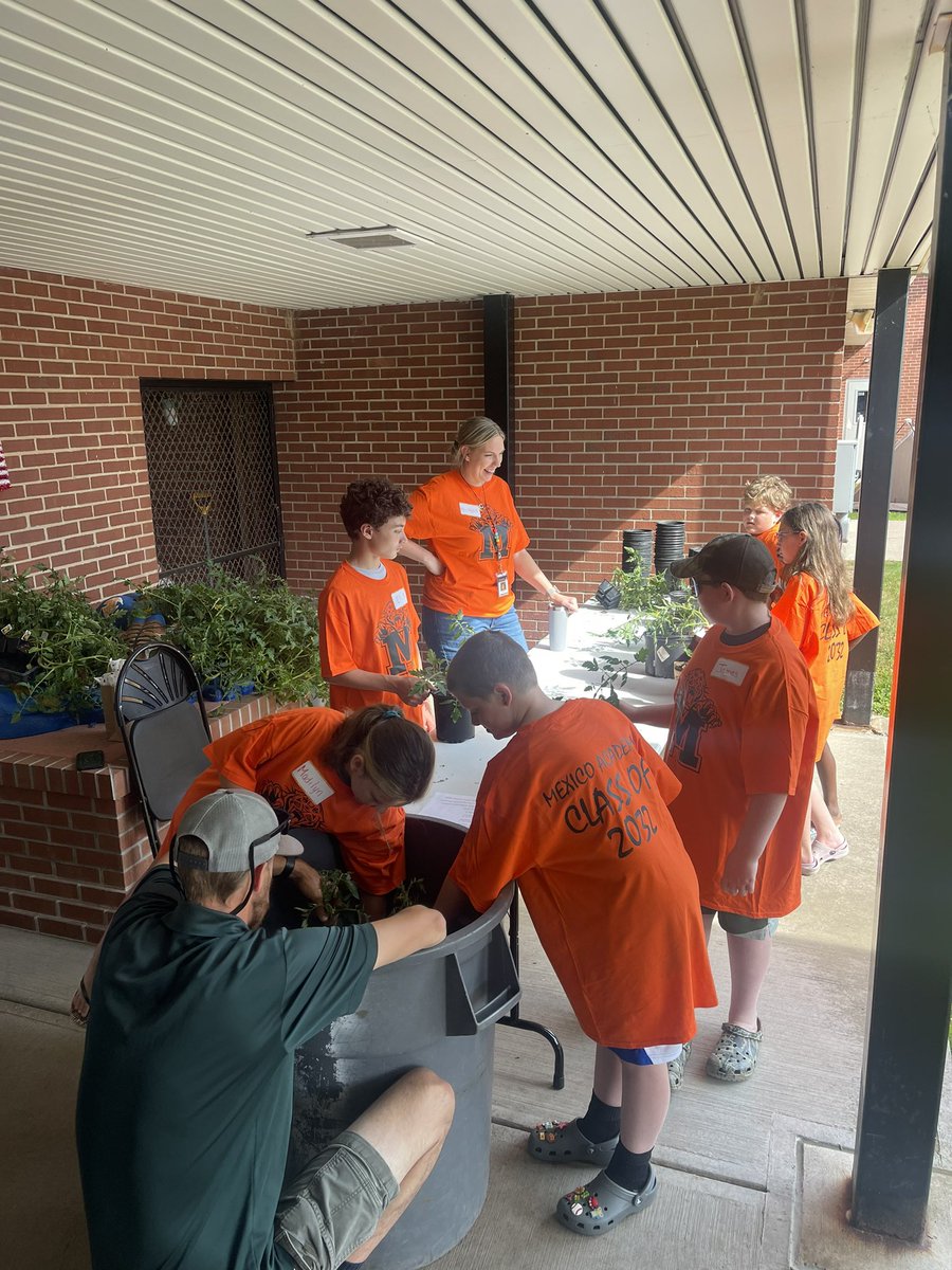 Palermo Elementary School tweet media