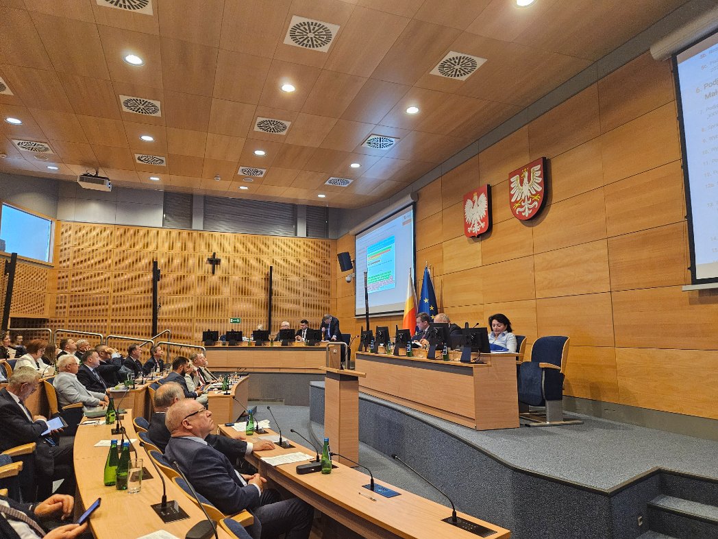 Michał Ciechowski tweet media