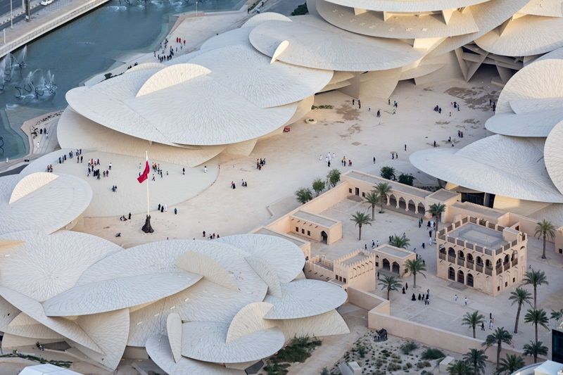 La primera retrospectiva del fotógrafo holandés Iwan Baan en España. La exposición titulada Instantes en la arquitectura se enmarca en la Sección Oficial de la XVII edición de PhotoEspaña y permanecerá abierta al público hasta...

buff.ly/45pQw7z
