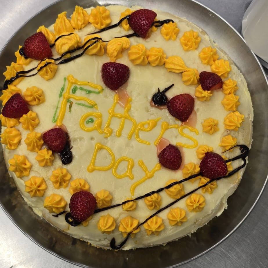 ChegworthHome's tweet photo. At Chegworth, no one gets forgotten! 💙

We hope everyone had a lovely Father's Day. We celebrated by enjoying a delicious cake! 🍰🥂

#ChegworthNursingHome #CareUK #HappyFathersDay https://t.co/4MZMZWvst5
