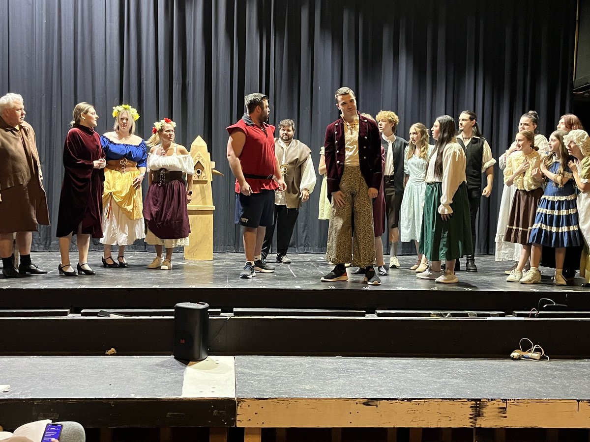 geyer_pac's tweet photo. Don’t miss Beauty and the Beast, this weekend only! https://t.co/ezMNra5kot https://t.co/YJG07CB5zv