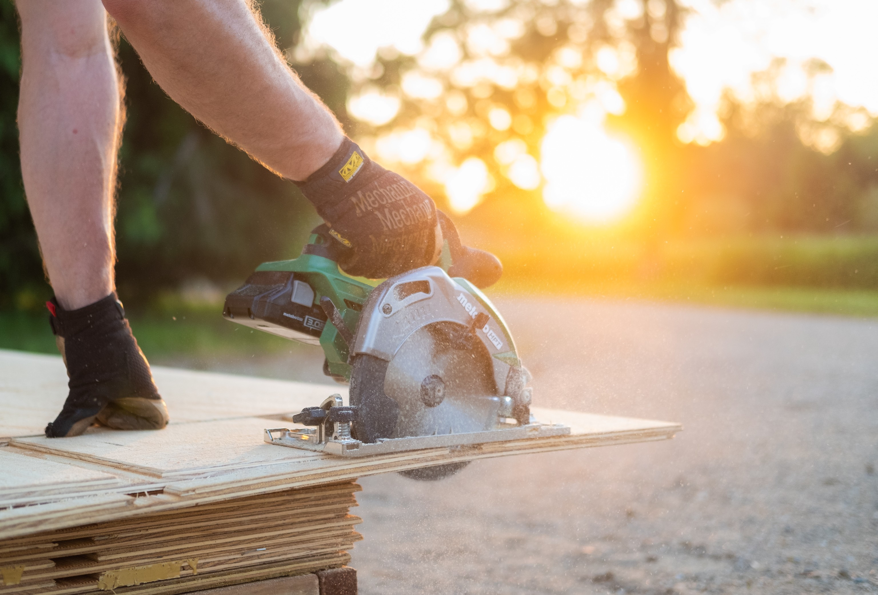 Metabo HPT on X The sky is the limit with the 18V 6 1 2 Inch Deep Cut Cordless Circular Saw Its 6 1 2 blade delivers deep cuts and the brushless motor provides power and