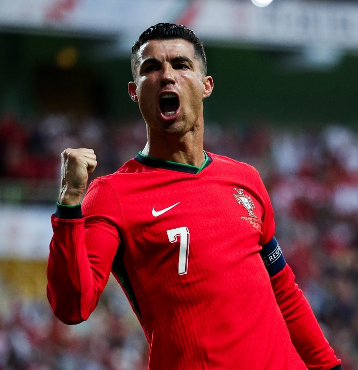 FutbolArena tweet media