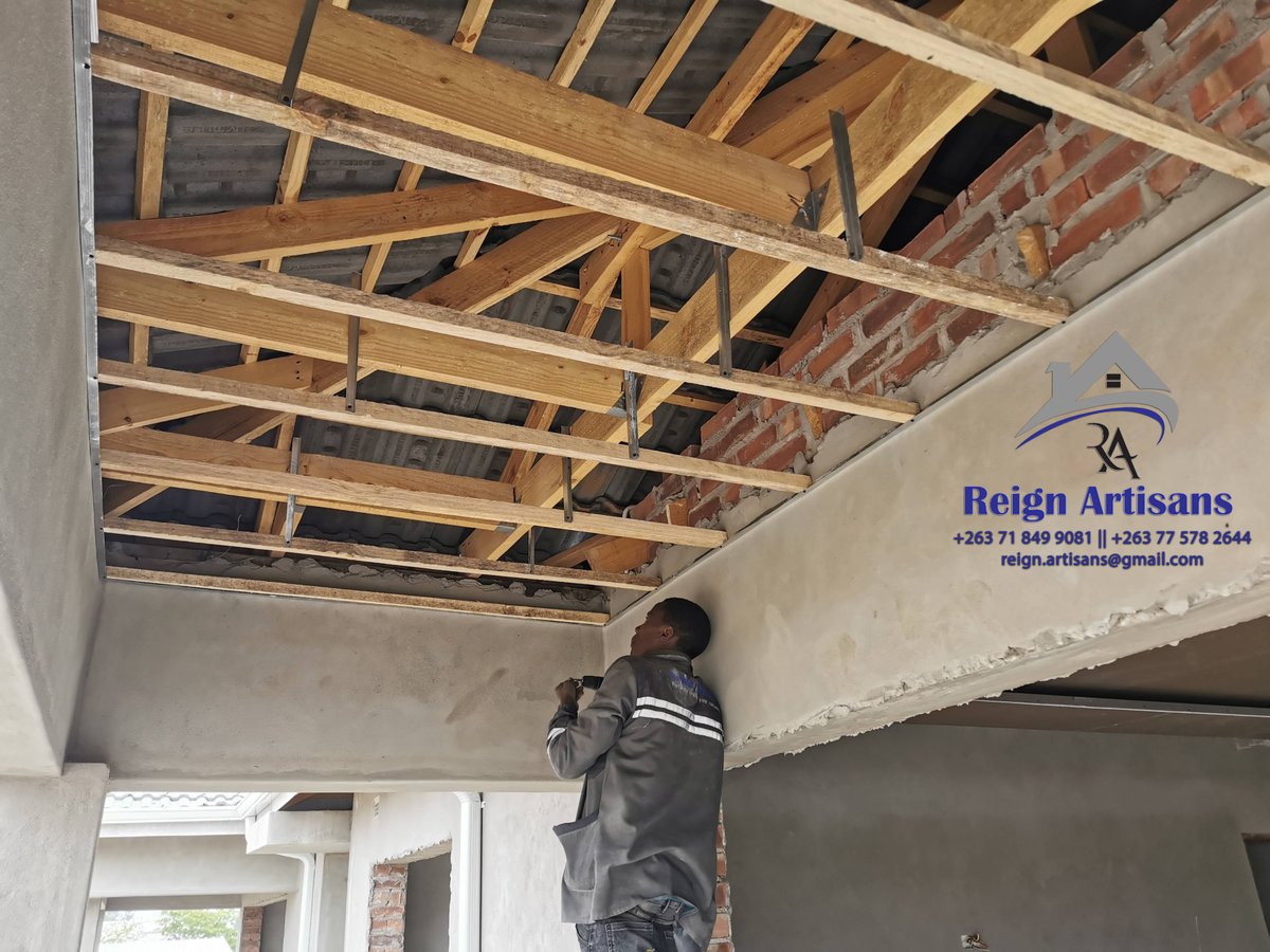 reign_artisans's tweet photo. Look Up and Be Amazed! Transform your living space with our latest ceiling design,
📷/📷: +263 71 849 9081
📷: +263 77 578 2644
📷: reign.artisans@gmail.com

Winky D Mike Chimombe Blacks for Trump Whites  Falcon College Bulawayo Apartheid https://t.co/ArbzozApST