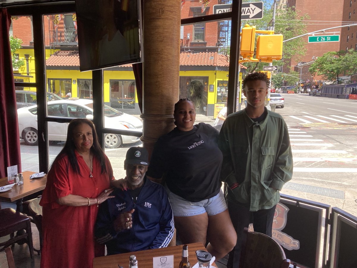 banananosekid's tweet image. #FathersDayFun ⁦@MikeSpinksjinx⁩ ⁦@MLinneaS⁩ #ZamarSpinks