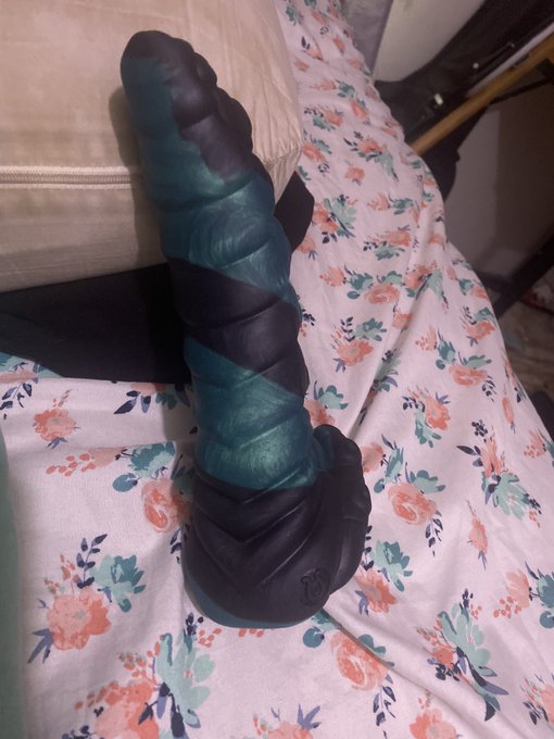 Anyone wanting to be used by this and want to be held too 😋 #nsfw #dildos #xxx #gooners #goonette #nsfwtwt<a href="/tag/xxx"class="tags"><span>#xxx</span></a><a href="/tag/sub"class="tags"><span>#sub</span></a><a href="/tag/nsfw"class="tags"><span>#nsfw</span></a><a href="/tag/dildos"class="tags"><span>#dildos</span></a><a href="/tag/doms"class="tags"><span>#doms</span></a><a href="/tag/gooners"class="tags"><span>#gooners</span></a><a href="/tag/goonette"class="tags"><span>#goonette</span></a>