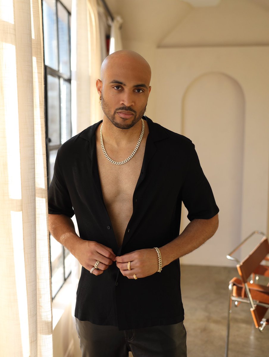 I’m 32 today 🙏🏽🎉 #birthday