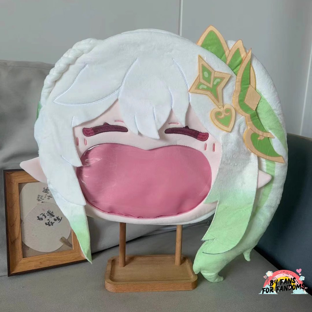 ByFansForFandom's tweet photo. #Nahida says "Knowledge is power," but this ita bag says "Cuteness is key! 💚#genshinimpact 
See more here: https://t.co/U7JU5i2rsW https://t.co/3FkMajhDiE