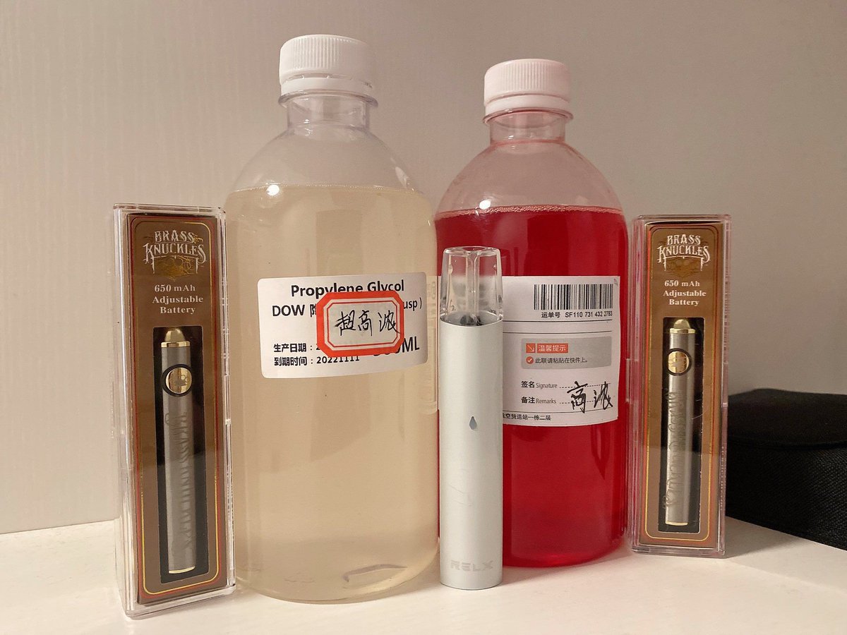 osvaldoolivan1's tweet photo. 所有产品全部活动来了 电子烟 胶囊 rush力度很大 福利拉满 欢迎咨询 #上头电子烟 #0号胶囊 #飞行烟 #直男 #催情 #上头烟油 #上头烟 #催情药 https://t.co/jF7qBxTzva