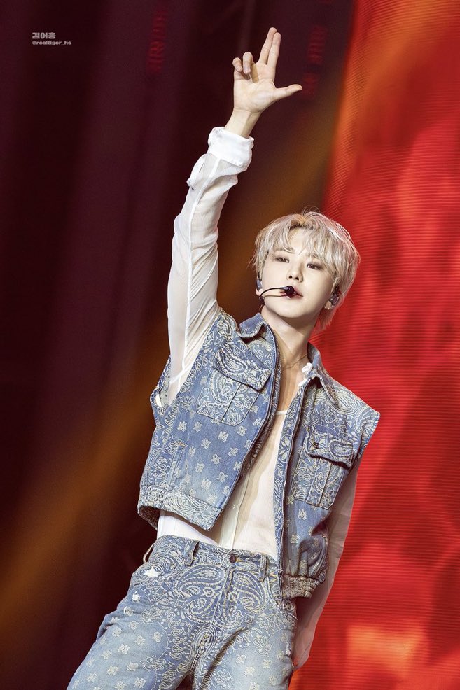 Kqwonn's tweet photo. https://t.co/bTEMeEJOnE