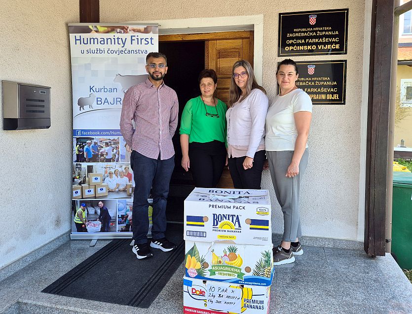 HumanityFirstHR's tweet image. Humanity First je danas povodom Kurban Bajrama podijelio više od 370 kg mesa potrebitima u Križevcima, Vrkaševcu, Zagrebu, ...

#KurbanBajram @HumanityFirstUK @HumanityFirstDE