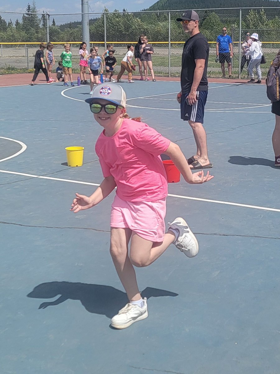 Sports days were lots of fun at the Lab City arena! ⚽️🎉 <a href="/NLSchoolsCA/">NLSchools</a> <a href="/NLActiveSchools/">NLActiveSchools</a>