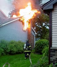 TN_Chimneysweep's tweet image. Did you know you can drastically reduce the chance of a  chimney flue fire with annual chimney cleanings and safety inspections?  #Safetyfirst #Chimneyswep #Fireplaceinspections #Nashville #NFC #Nashvillefireplaceandchimney #Chimneyinspections #Gasfireplace #Gaslogs #Woodstove