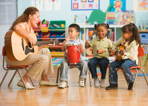 Wigan_music's tweet photo. Few other subjects require skills in Maths, ICT, English, History and Modern Languages like music does. Discover how your children can #GetPlaying in the Wigan Borough at Wigan Music Service. https://t.co/09IATbBj6i