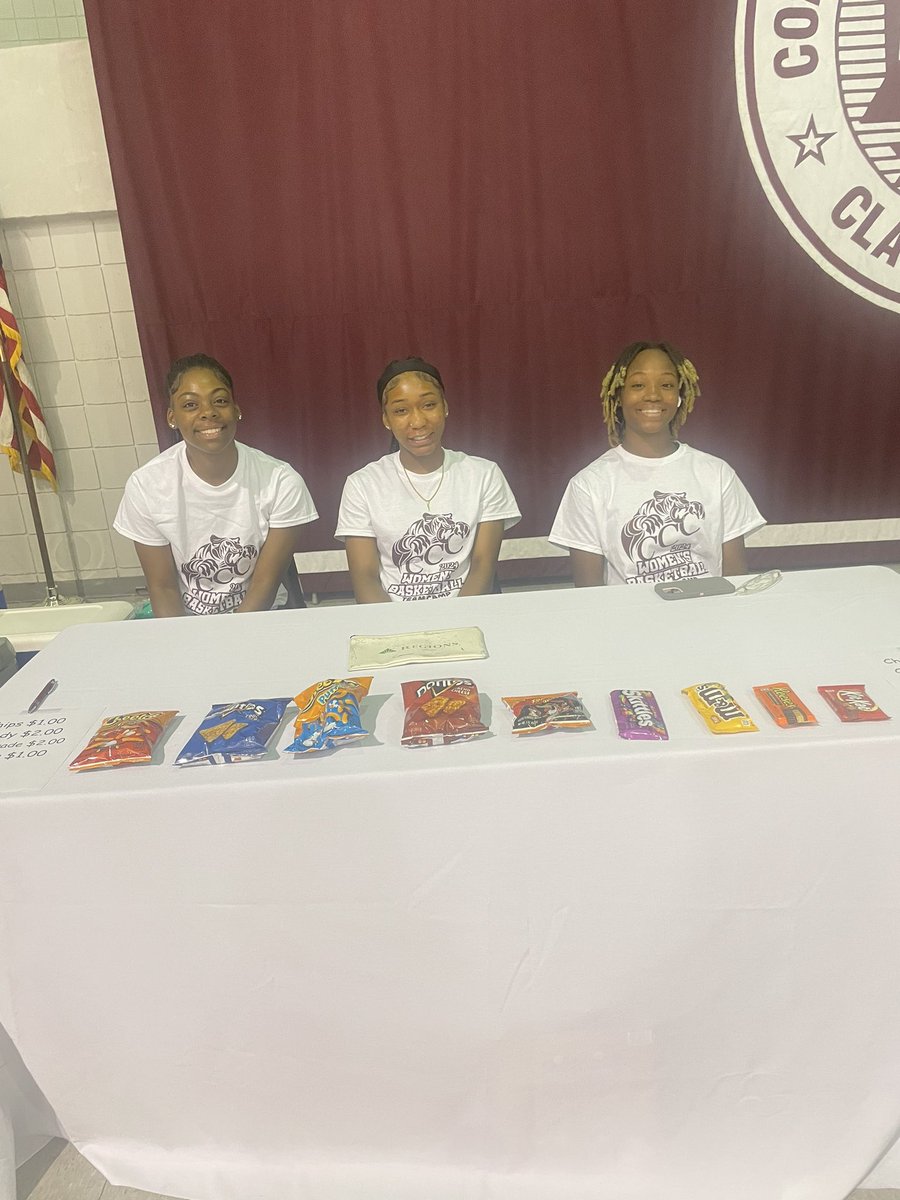 CCC Women’s Bball (@cccladyhoops) on Twitter photo A few lady tigers came back to help out with our camp! 🤍🏀🐅
<a href="/sharia_xo/">PrettyGirl’Riah💋</a>
<a href="/thereal_kamil/">kamil washum</a>
<a href="/shacoraj3/">cora</a> A few lady tigers came back to help out with our camp! 🤍🏀🐅
<a href="/sharia_xo/">PrettyGirl’Riah💋</a>
<a href="/thereal_kamil/">kamil washum</a>
<a href="/shacoraj3/">cora</a>