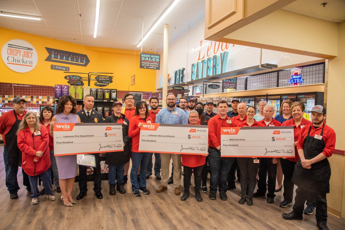 WMKSpokesman's tweet photo. A great day at our 29th St @weismarkets store in Lebanon PA where we celebrated the completion of our store remodel which includes new décor, expanded variety and a beer-wine café. Store looks great  https://t.co/O5XwkSA4dv https://t.co/1njxljdIdq