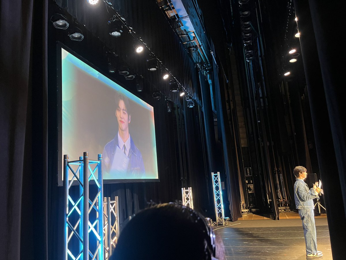 昨日行われたPENTAGONホンソクさんの日本初ソロファンミのMCをさせていただきました.レポがちょっと前代未聞に長くなってしまったのでノート貼り付けます🥺