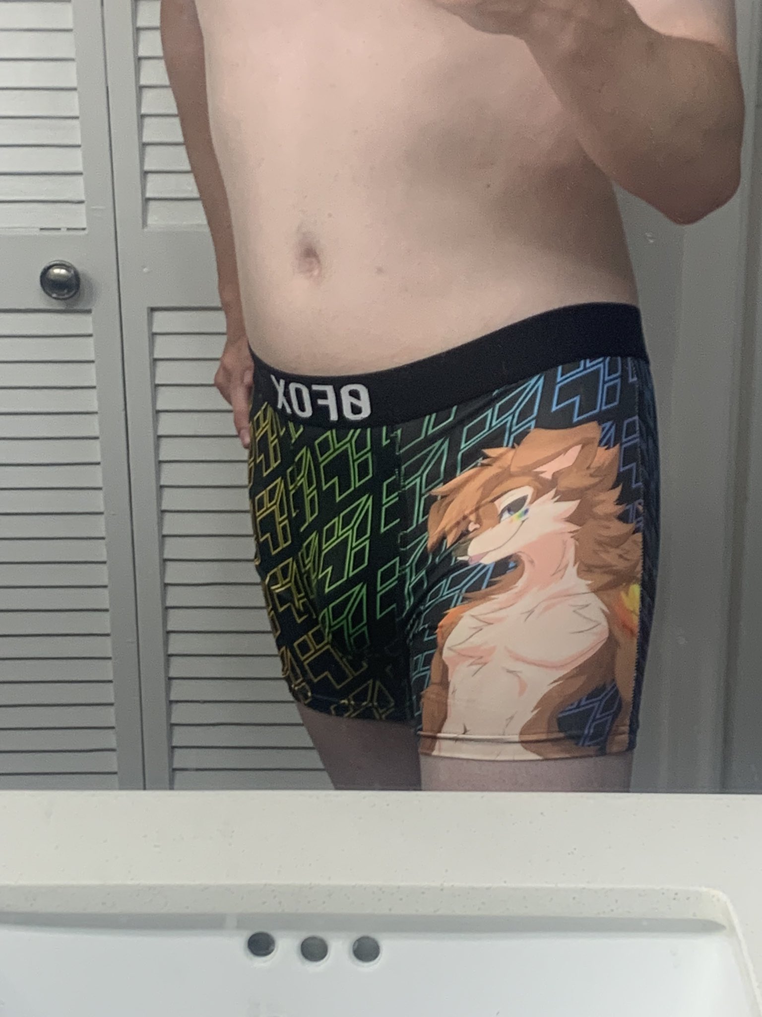Duff Black tren X Got some new undies yesterday curtsy of https t Dpo4pTTMh2 Had to cop them cause they look just like Duff So cute 3 https t FhUPDlq2hq X