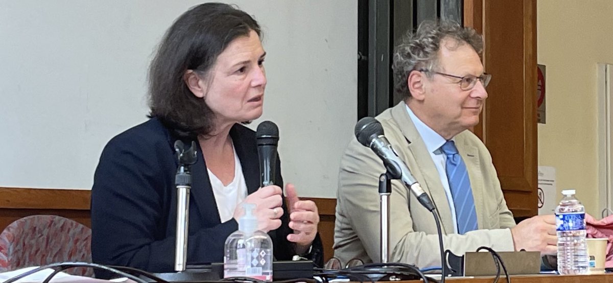 Merci à Christine Neau-Leduc pour sa présence et pour ses mots prononcés à l’occasion de la conférence de fin d’année du Master 2 Contentieux public !… 
<a href="/AJCPSorbonne/">Juristes de contentieux public</a> <a href="/SorbonneParis1/">Université Paris 1 Panthéon-Sorbonne</a> <a href="/AMDPGSorbonne/">Master 1 Droit public général | Panthéon-Sorbonne</a> <a href="/DroitSorbonne/">Ecole Droit Sorbonne</a>