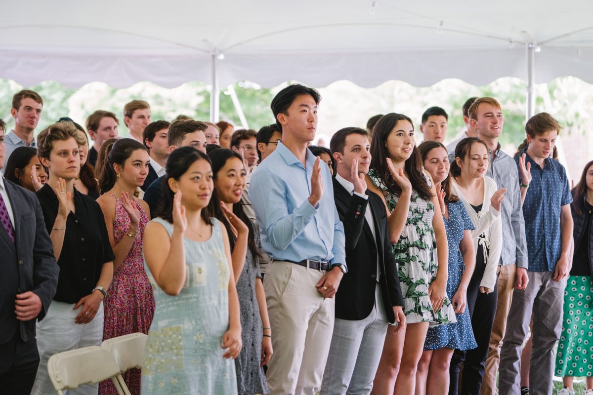 Phi Beta Kappa tweet media