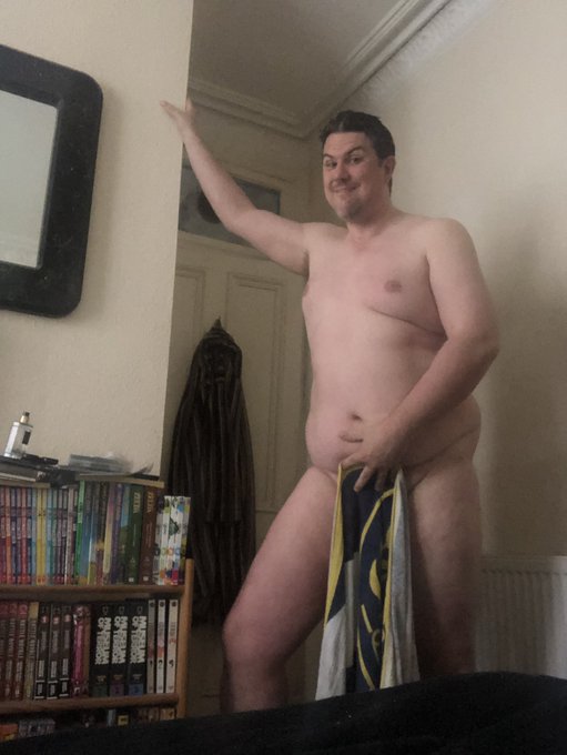 Monday towel pics https://t.co/jwswENWtbi<a href="/tag/getnaked"class="tags"><span>#getnaked</span></a><a href="/tag/nsfw_twt"class="tags"><span>#nsfw_twt</span></a>