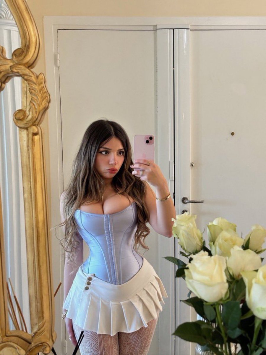 Katiana Kayinvitationhot