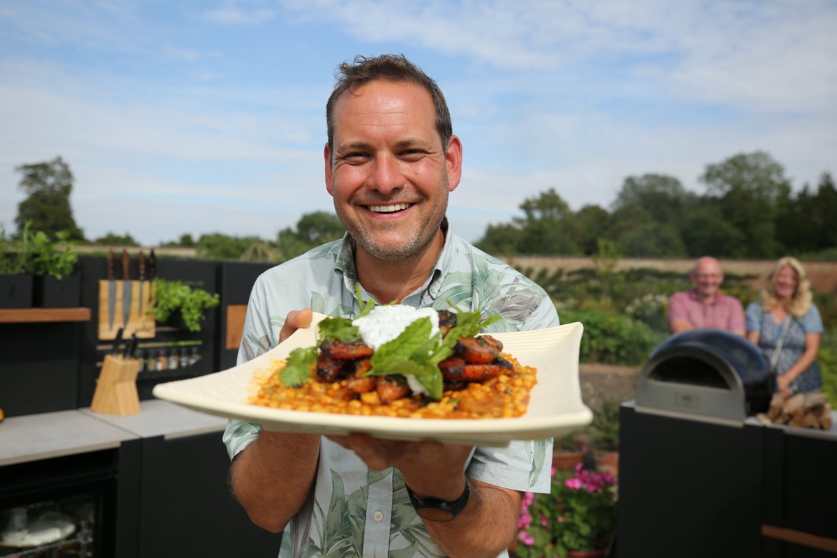 Episode four of Ainsley's National Trust Cook Off aired on Saturday...what a watch! 🌳☀️

Catch up on ITVX, or read more about the show here: grilloliving.com/blog/outdoor-k…

#grillo #outdoorkitchen #CookingShow #CelebrityChef