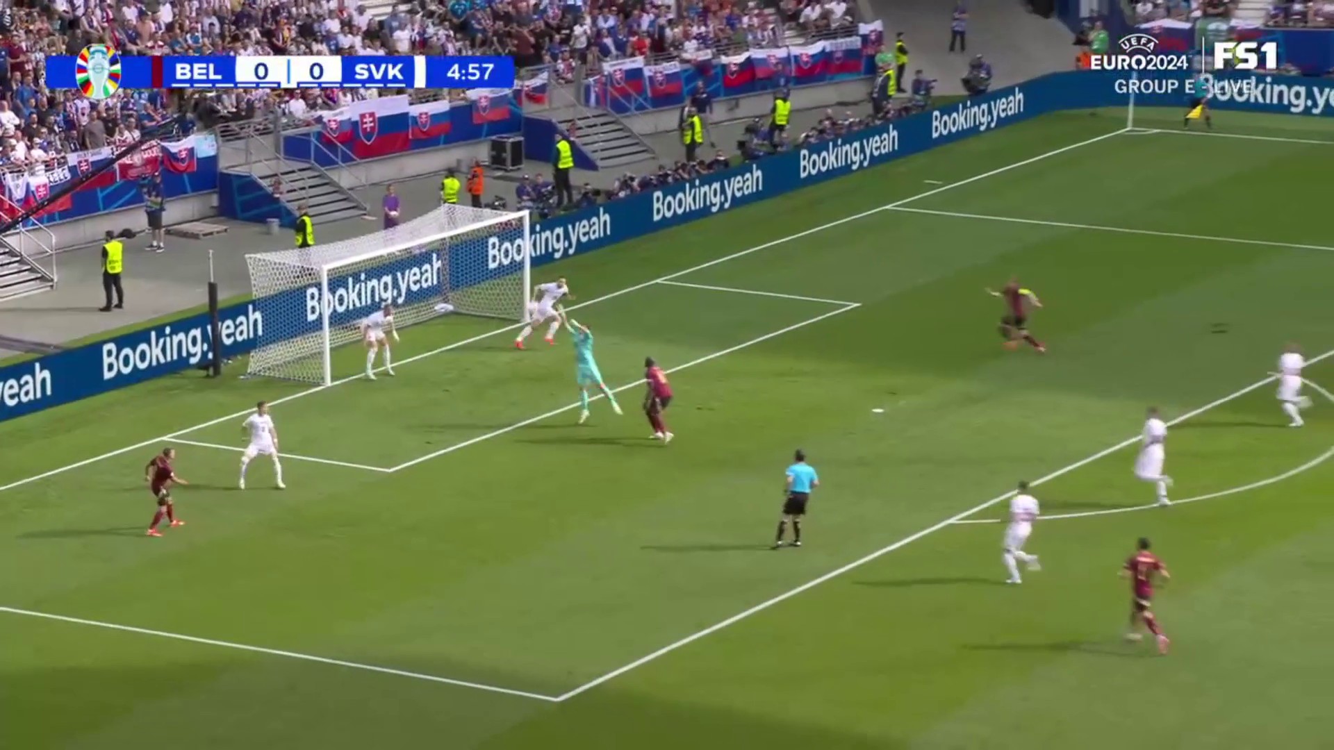 Belgium with another early chance, but can't seem to find the back of the net here 😅