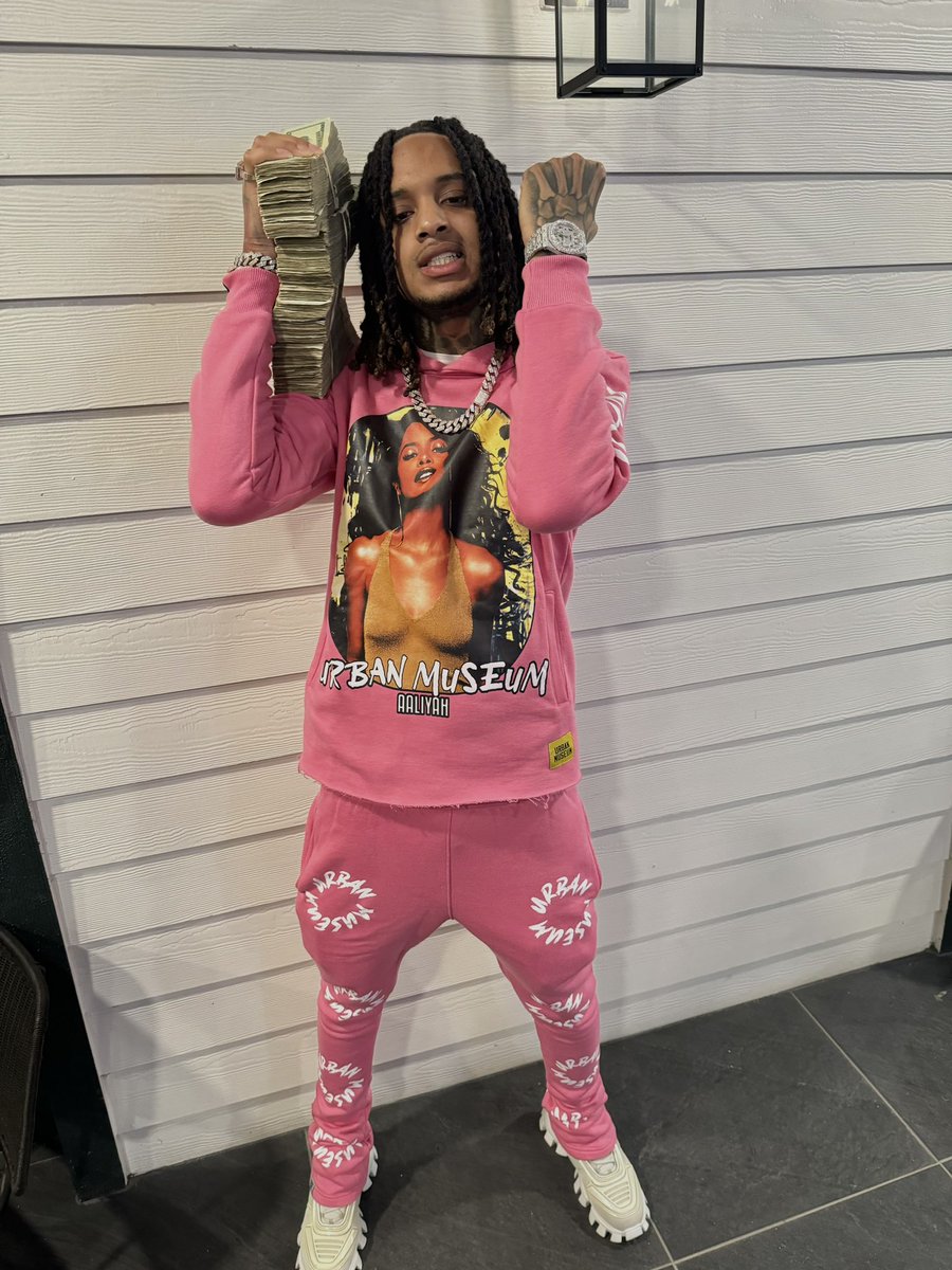 Badazzflow's tweet image. I told em f*ck em all now they all again me 🎚️