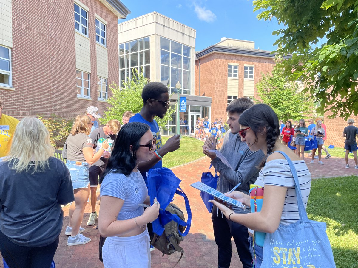 Mars Hill University tweet media