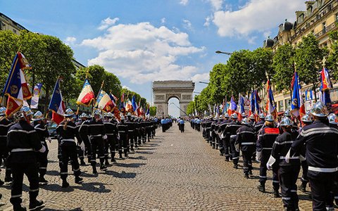 #JNSP2024 La journée nationale des sapeurs-pompiers du 22 juin est annulée partout en France en raison des élections législatives ! 
<a href="/PompiersFR/">Pompiers de France</a> <a href="/SecCivileFrance/">Sécurité Civile</a> <a href="/DG_SecCivile/">Julien Marion - DGSCGC</a> <a href="/Interieur_Gouv/">Ministère de l'Intérieur</a> <a href="/FaureDominique/">Dominique Faure</a> <a href="/olivierrichefou/">Olivier Richefou</a> <a href="/GDarmanin/">Gérald DARMANIN</a>