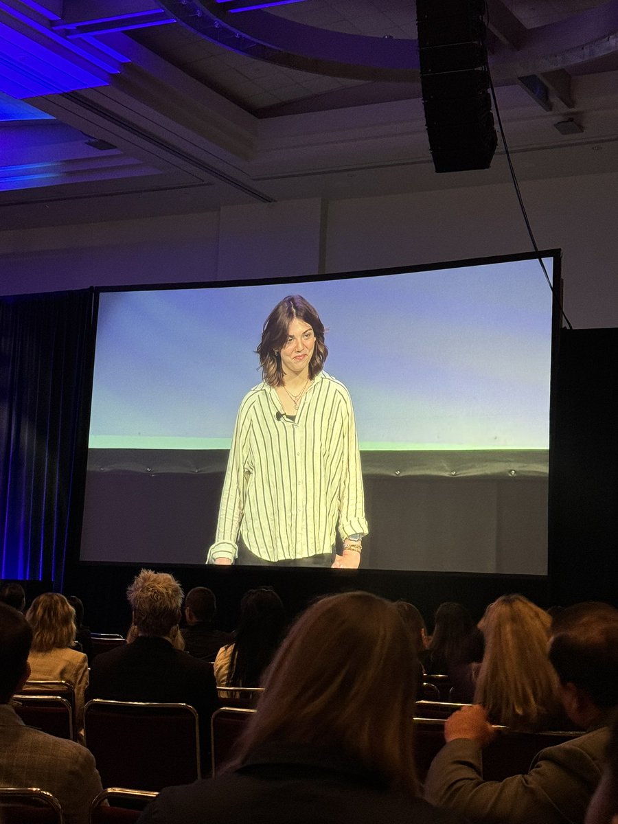 ddimeglio's tweet photo. Such an incredibly emotional and powerful keynote with @EWhiteheadFdn @tomgwhitehead at #DIA2024 about the miracle of CAR-T cell therapy &amp; the importance of connecting patients and families to clinical trial programs worldwide. https://t.co/ME31pfJsUp