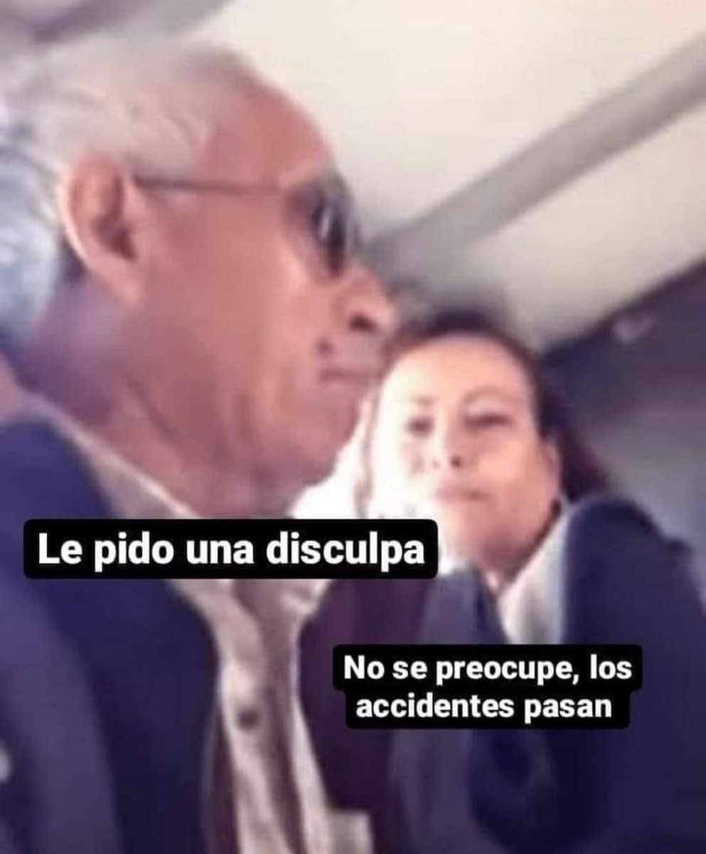 borrachito's tweet photo. *Viajero del tiempo eructa*

La línea temporal: https://t.co/ieAVU2NaTD